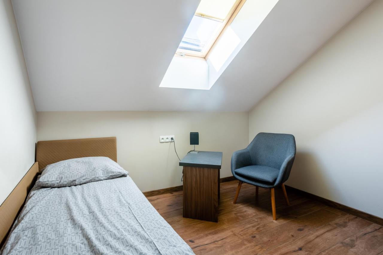 Noclegijarocin Bed & Breakfast Dış mekan fotoğraf