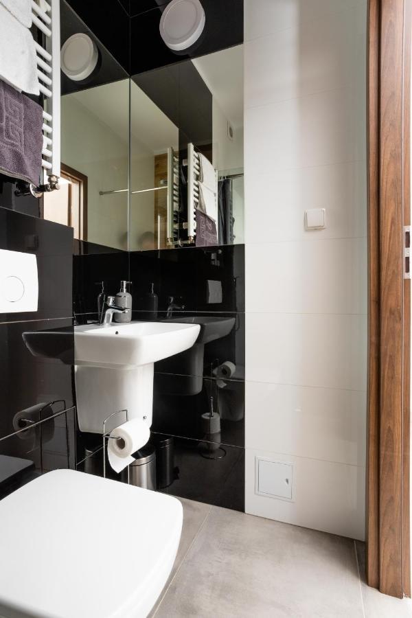 Noclegijarocin Bed & Breakfast Dış mekan fotoğraf