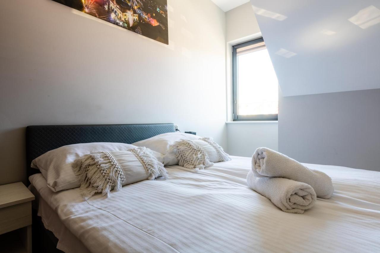 Noclegijarocin Bed & Breakfast Dış mekan fotoğraf